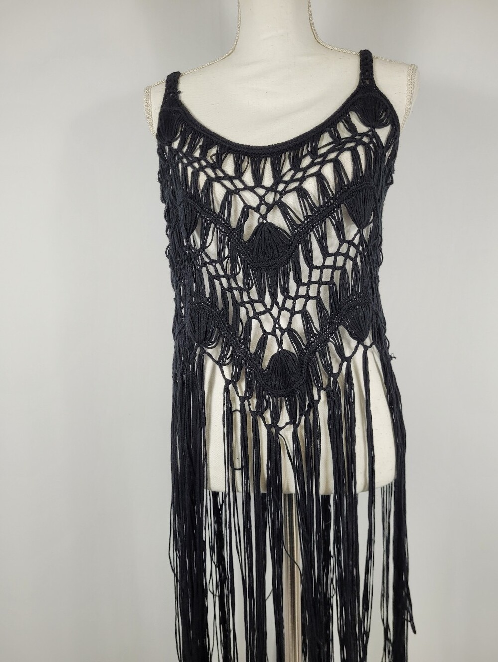 Black Crochet Vneck Fringe Tank Top Size Medium